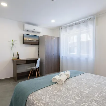 Host Wise Arvore Guest house *